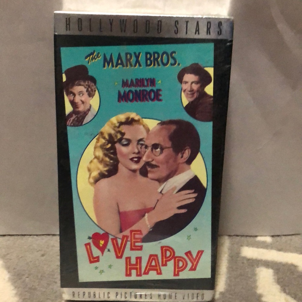 Hollywood Stars The Marx Bros Love Happy‎ VHS Tape MARILYN MONROE New/Sealed